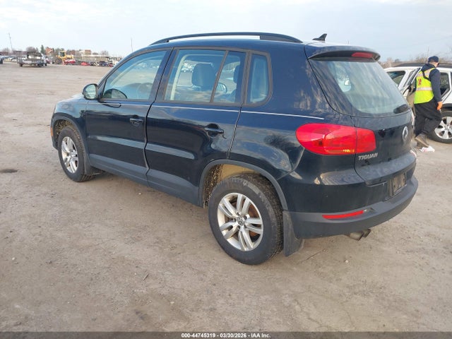 2017 Volkswagen Tiguan 2.0t/2.0t S მანქანა იყიდება აუქციონზე, vin: WVGBV7AX9HK030530, აუქციონის ნომერი: 44745319