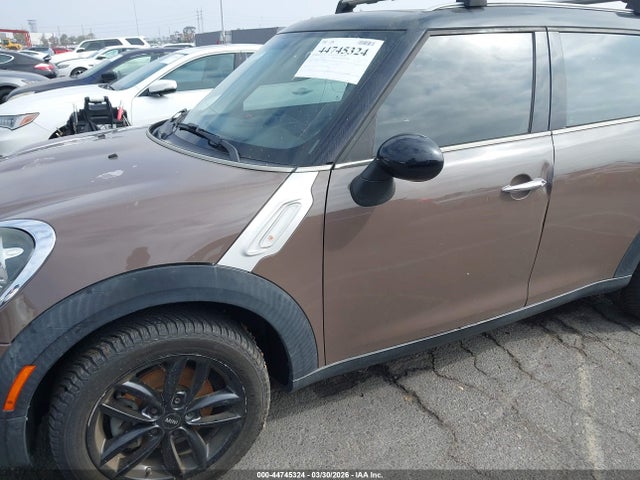 2012 MINI COOPER COUNTRYMAN WMWZB3C57CWM05734 Photo 5
