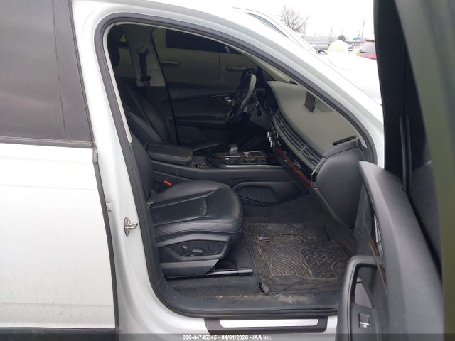 2018 AUDI Q7 WA1LAAF73JD001085 Photo 4