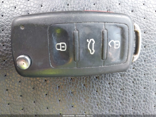 44745386 :رقم المزاد ، 3VWD07AJXFM227569 vin ، 2015 Volkswagen Jetta 1.8t Se مزاد بيع
