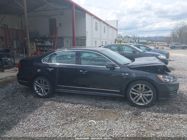 2017 Volkswagen Passat 1.8t R-line მანქანა იყიდება აუქციონზე, vin: 1VWDT7A36HC085699, აუქციონის ნომერი: 44745392