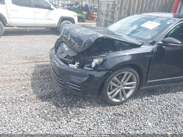 2017 Volkswagen Passat 1.8t R-line მანქანა იყიდება აუქციონზე, vin: 1VWDT7A36HC085699, აუქციონის ნომერი: 44745392