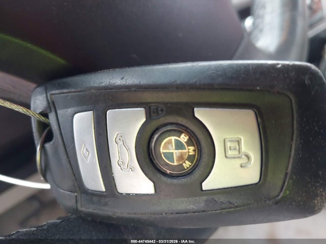 2011 BMW 528I WBAFR1C53BC747121 Photo 10