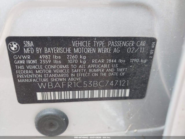 2011 BMW 528I WBAFR1C53BC747121 Photo 8