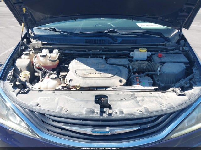 2017 CHRYSLER PACIFICA HYBRID 2C4RC1H77HR765083 Photo 9