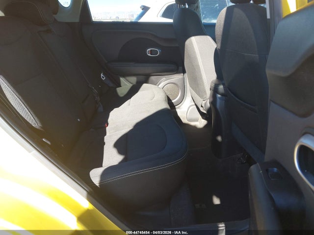 KIA SOUL + 2015 KNDJP3A59F7211516 Image 8