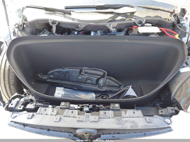 2026 Tesla Model X Plaid მანქანა იყიდება აუქციონზე, vin: 7SAXCBE6XTF483648, აუქციონის ნომერი: 44745472