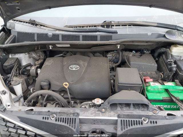 Toyota Sienna Se 8 Passenger 2018 5TDXZ3DC0JS913253 Image 10