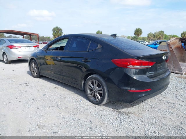 2017 Hyundai Elantra Se მანქანა იყიდება აუქციონზე, vin: 5NPD84LF9HH002751, აუქციონის ნომერი: 44745490