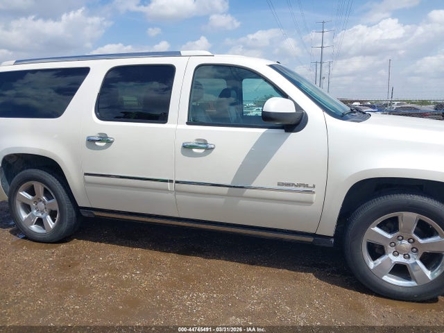 44745491 :رقم المزاد ، 1GKS2MEF2BR259339 vin ، 2011 Gmc Yukon Xl 1500 Denali مزاد بيع