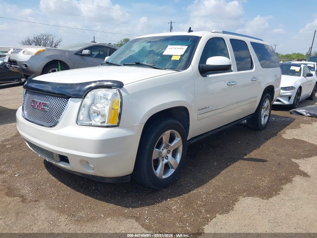 44745491 :رقم المزاد ، 1GKS2MEF2BR259339 vin ، 2011 Gmc Yukon Xl 1500 Denali مزاد بيع