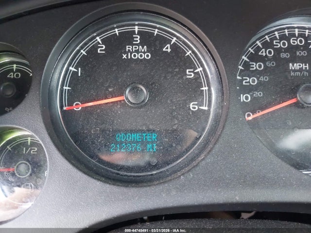44745491 :رقم المزاد ، 1GKS2MEF2BR259339 vin ، 2011 Gmc Yukon Xl 1500 Denali مزاد بيع