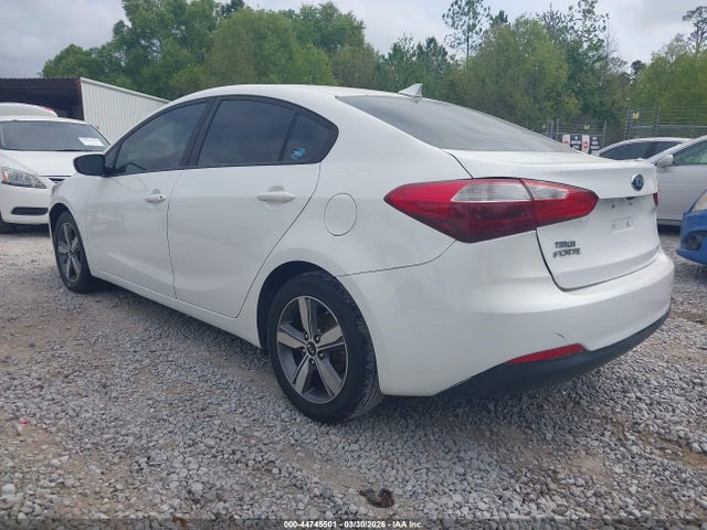 KIA FORTE LX 2018 3KPFL4A73JE169409 Image 3