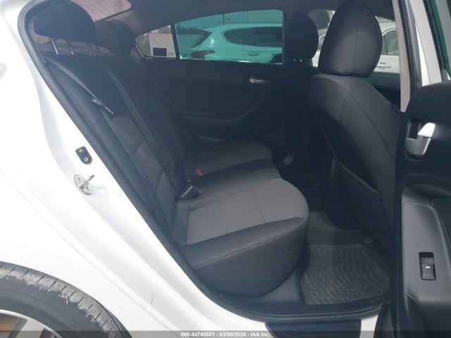 KIA FORTE LX 2018 3KPFL4A73JE169409 Image 8