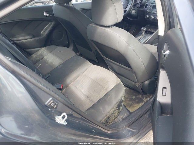 Aukcja sprzedaży 2015 Kia Forte Lx, vin: KNAFX4A69F5270899, numer aukcji: 44745502
