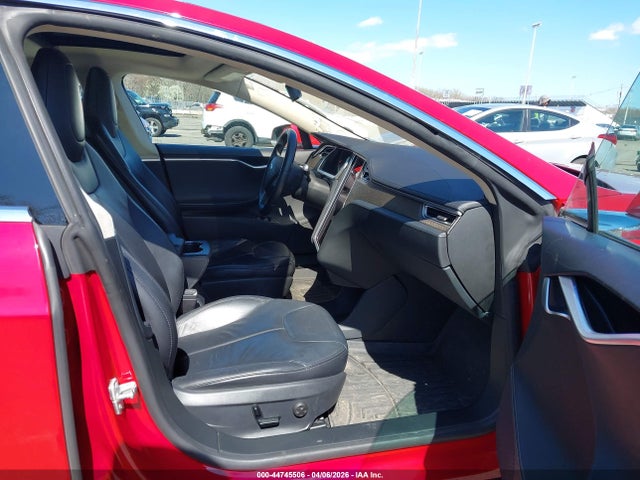 2013 TESLA MODEL S 5YJSA1CN1DFP24709 Photo 4