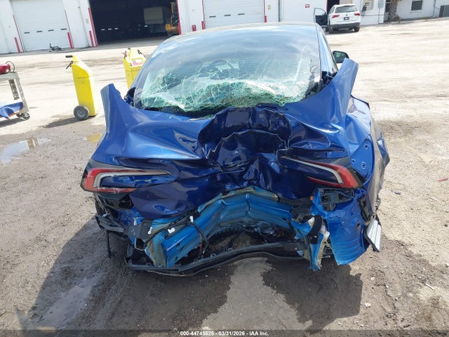 2026 Tesla Model 3 Premium All-wheel Drive მანქანა იყიდება აუქციონზე, vin: 5YJ3E1EB5TF120476, აუქციონის ნომერი: 44745525