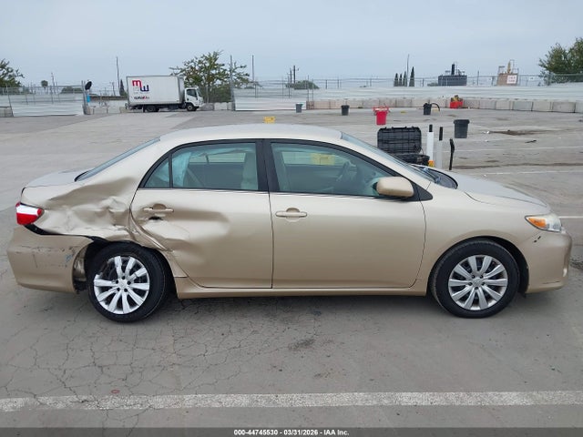 Aukcja sprzedaży 2013 Toyota Corolla Le, vin: 5YFBU4EE2DP208093, numer aukcji: 44745530