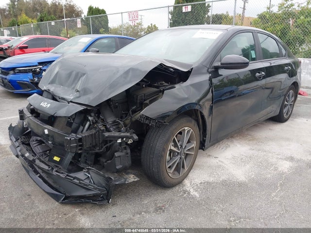 KIA Forte Lxs 2023 3KPF24AD3PE584926 Image 2