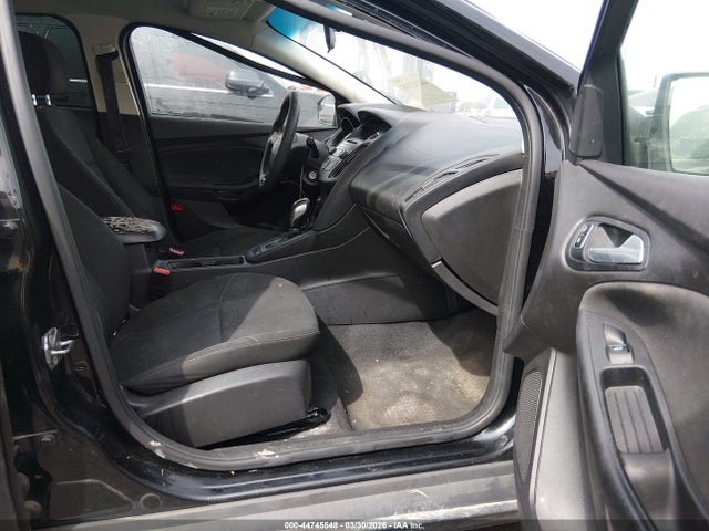 1FADP3F2XFL251774 Ford FOCUS SE