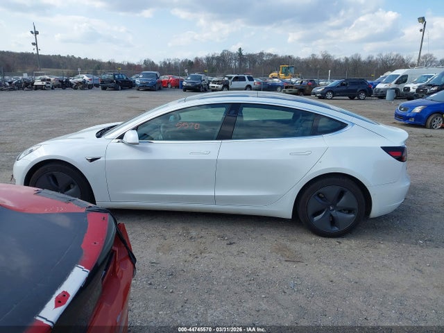 Продаж на аукціоні авто 2019 Tesla Model 3 Long Range/performance, vin: 5YJ3E1EB2KF493389, номер лоту: 44745570