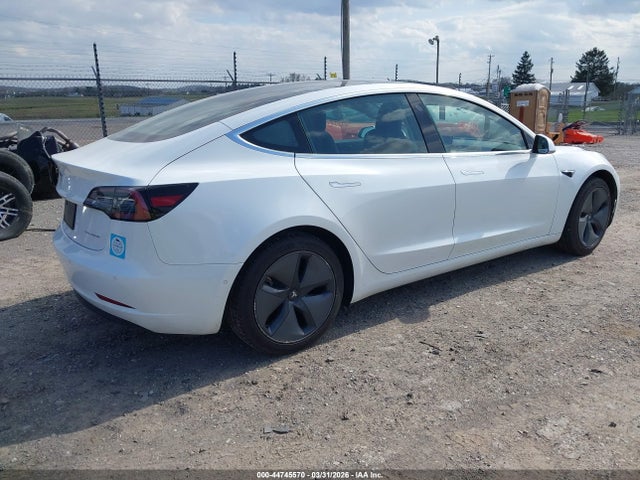 Продаж на аукціоні авто 2019 Tesla Model 3 Long Range/performance, vin: 5YJ3E1EB2KF493389, номер лоту: 44745570