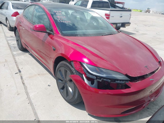 2026 Tesla Model 3 Premium Rear-wheel Drive/standard Rear-wheel Drive მანქანა იყიდება აუქციონზე, vin: 5YJ3E1EA8TF143984, აუქციონის ნომერი: 44745579