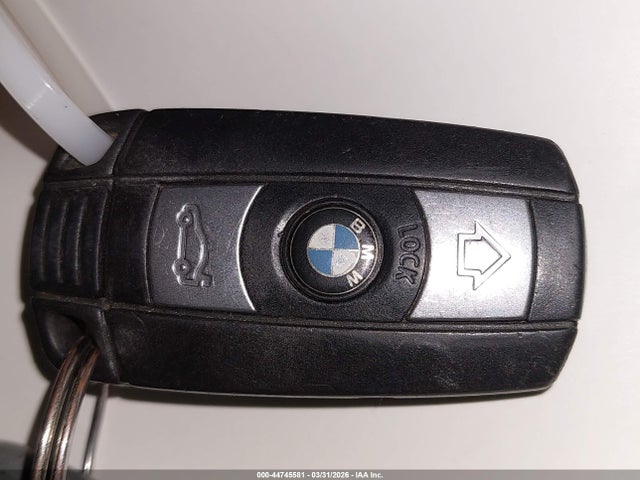 Продажа на аукционе авто 2009 Bmw 328i, vin: WBAPH57559NM32599, номер лота: 44745581