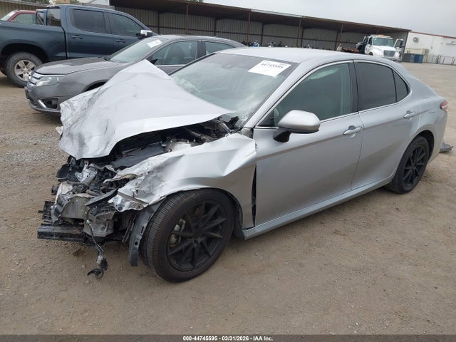 4T1B11HK9JU603441 Toyota CAMRY LE