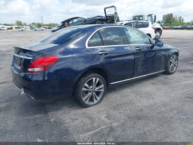 2018 MERCEDES-BENZ C 300 55SWF4KB4JU279274 Photo 3