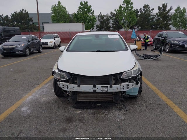 Chevrolet Cruze Ls Auto 2018 1G1BC5SM3J7184025 Image 13
