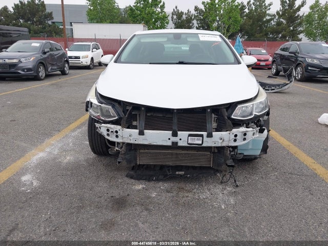 Chevrolet Cruze Ls Auto 2018 1G1BC5SM3J7184025 Image 6