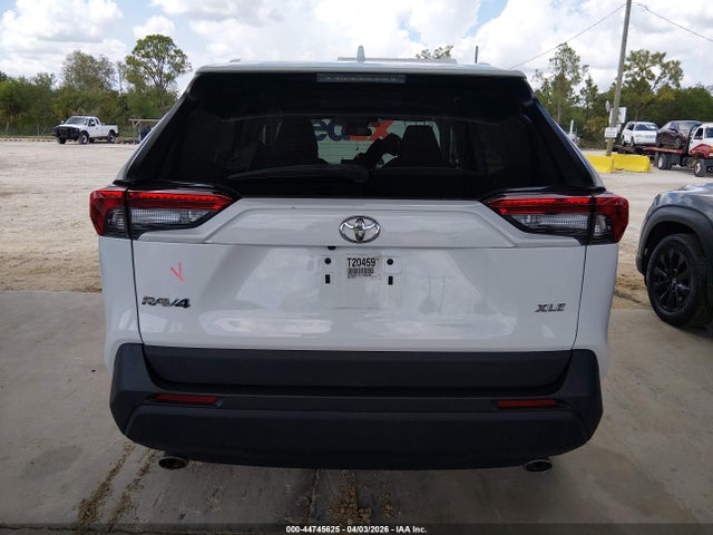Продажа на аукционе авто 2020 Toyota Rav4 Xle, vin: 2T3W1RFV2LC055856, номер лота: 44745625