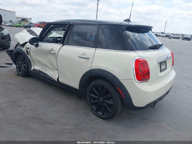 2015 Mini Hardtop Cooper მანქანა იყიდება აუქციონზე, vin: WMWXS5C59FT828856, აუქციონის ნომერი: 44745631