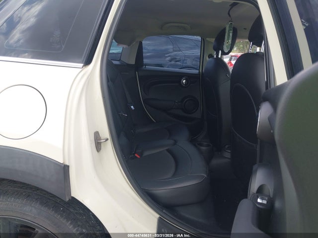 2015 Mini Hardtop Cooper მანქანა იყიდება აუქციონზე, vin: WMWXS5C59FT828856, აუქციონის ნომერი: 44745631