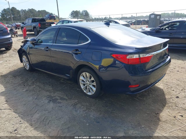 44745639 :رقم المزاد ، JTHBW1GG9F2092592 vin ، 2015 Lexus Es 300h مزاد بيع
