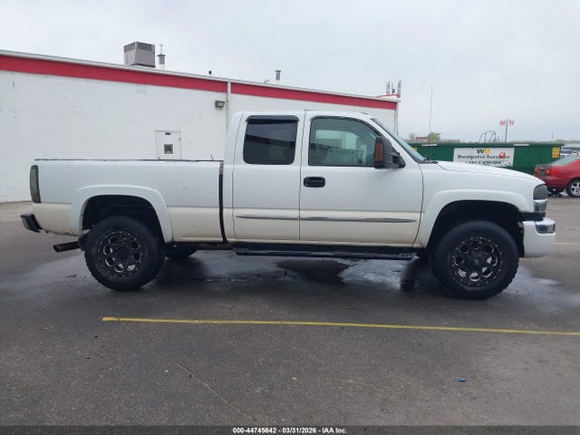 2003 Gmc Sierra 2500hd Sle/slt მანქანა იყიდება აუქციონზე, vin: 1GTHK29UX3E181047, აუქციონის ნომერი: 44745642