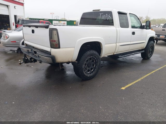 2003 Gmc Sierra 2500hd Sle/slt მანქანა იყიდება აუქციონზე, vin: 1GTHK29UX3E181047, აუქციონის ნომერი: 44745642