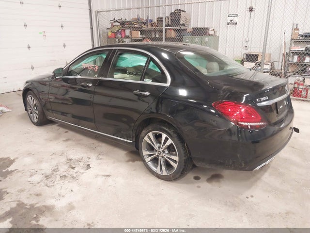 2021 Mercedes-benz C 300 4matic მანქანა იყიდება აუქციონზე, vin: W1KWF8EBXMR650513, აუქციონის ნომერი: 44745678