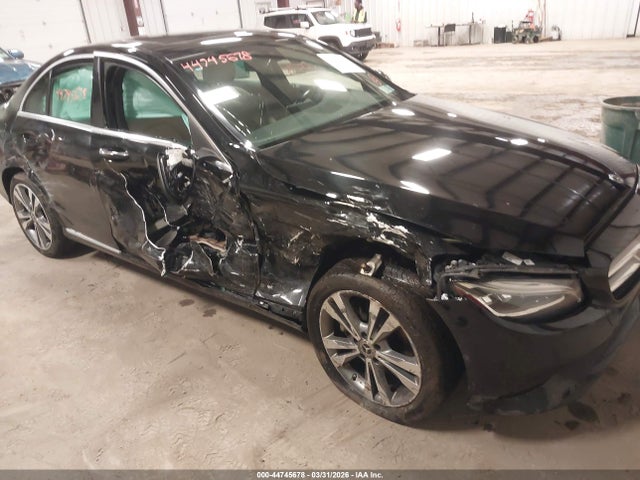 2021 Mercedes-benz C 300 4matic მანქანა იყიდება აუქციონზე, vin: W1KWF8EBXMR650513, აუქციონის ნომერი: 44745678