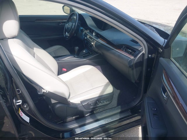 Продажа на аукционе авто 2015 Lexus Es 350, vin: JTHBK1GG5F2199733, номер лота: 44745686