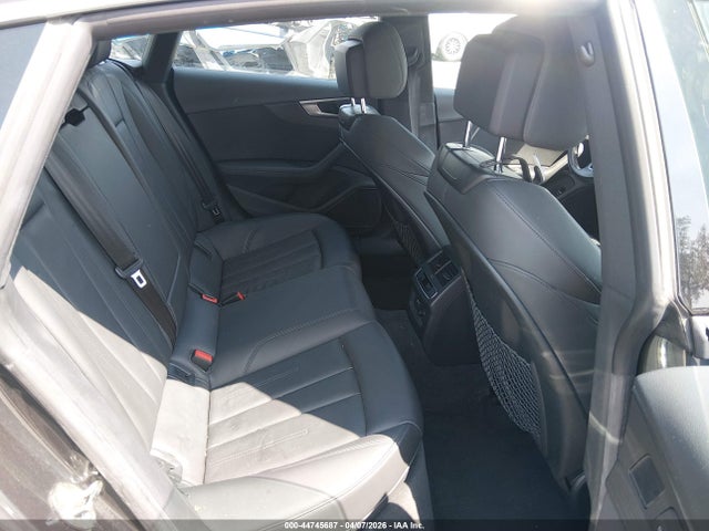 44745687 :رقم المزاد ، WAUENCF52KA025844 vin ، 2019 Audi A5 45 Premium مزاد بيع