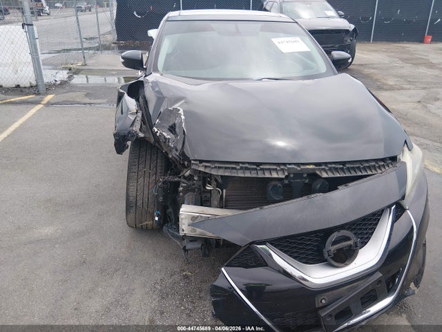 44745689 :رقم المزاد ، 1N4AA6AP4HC440626 vin ، 2017 Nissan Maxima 3.5 Sl مزاد بيع