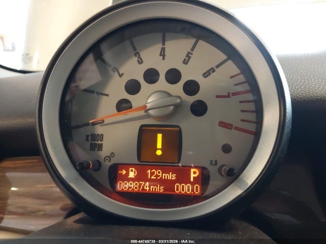 2010 MINI COOPER S WMWMF7C50ATZ70749 Photo 6