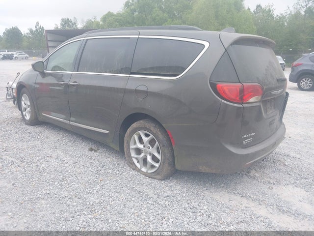 2017 CHRYSLER PACIFICA 2C4RC1BG9HR809609 Photo 2