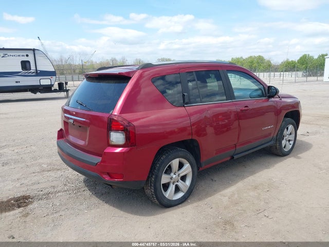 2014 JEEP COMPASS 1C4NJCBA7ED559877 Photo 3