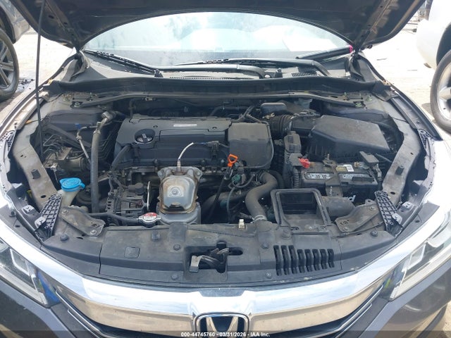 Продажа на аукционе авто 2017 Honda Accord Sport, vin: 1HGCR2F55HA092487, номер лота: 44745760