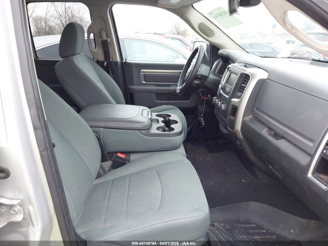 44745764 :رقم المزاد ، 1C6RR7GT1GS264596 vin ، 2016 Ram 1500 Slt مزاد بيع