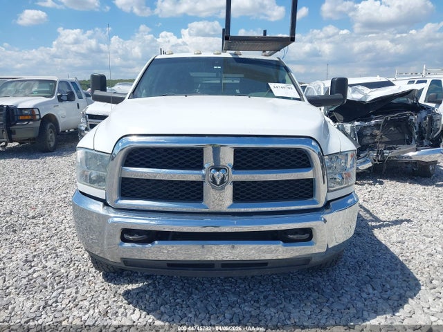 44745782 :رقم المزاد ، 3C7WRTCL2DG599527 vin ، 2013 Ram 3500 Chassis Tradesman/slt/laramie مزاد بيع