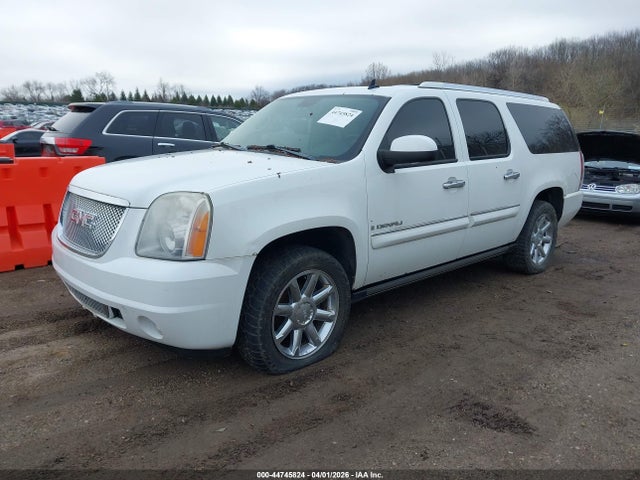 44745824 :رقم المزاد ، 1GKFK66808J238381 vin ، 2008 Gmc Yukon Xl 1500 Denali مزاد بيع